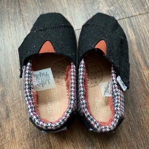 Toddler toms